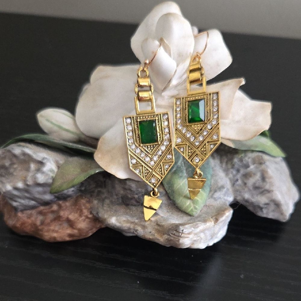 Elegant Gold and Green Geometric Earrings